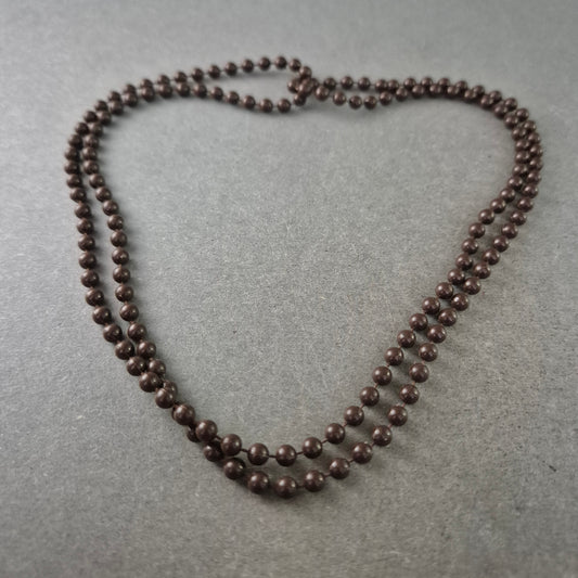 Dunkelbraune Hämatit Halskette – Doppelt gereiht für zeitlose Eleganz