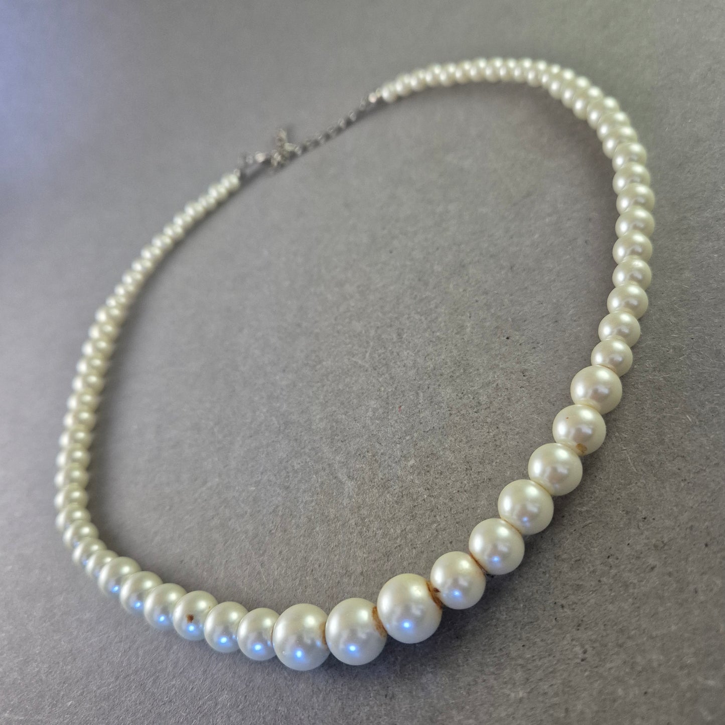 Klassische Perlen Halskette - Zeitlose Eleganz
