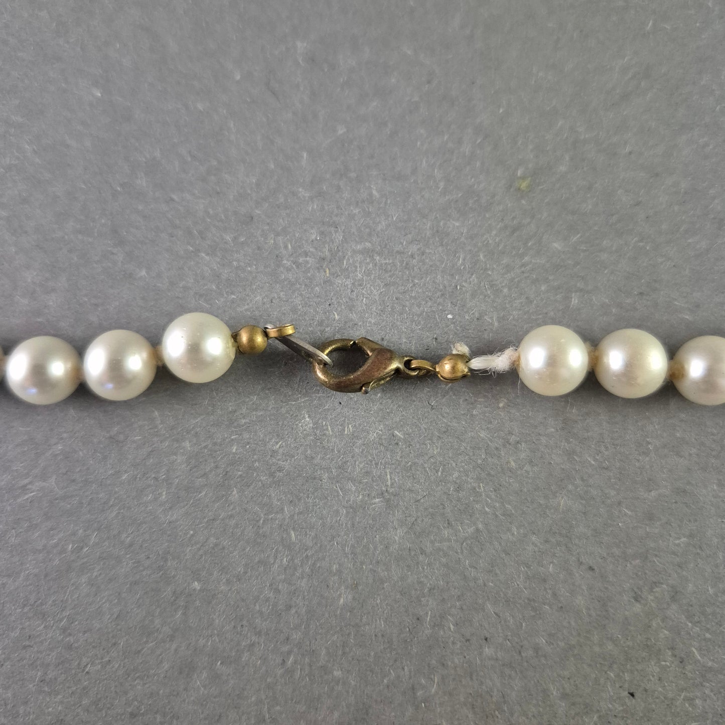 Klassische Perlen Halskette – Eleganter Schmuck für jeden Anlass