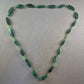 Grüne Malachit Halskette – Natursteinoptik mit Schliff in Blattform