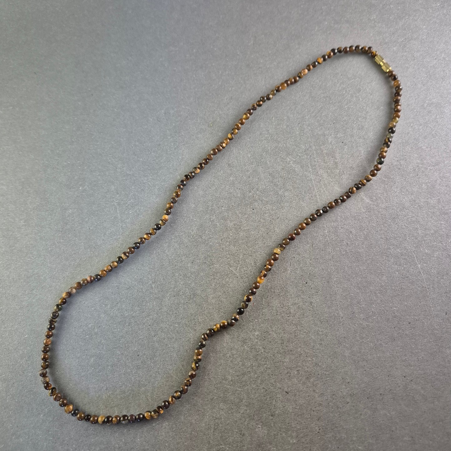 Tigerauge Halskette – Naturstein-Charme mit warmem Glanz