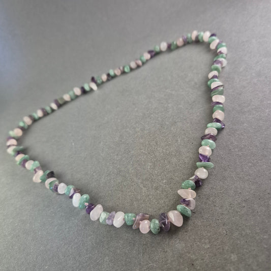 Edelstein Halskette mit Splittern – Aventurin, Rosenquarz & Amethyst