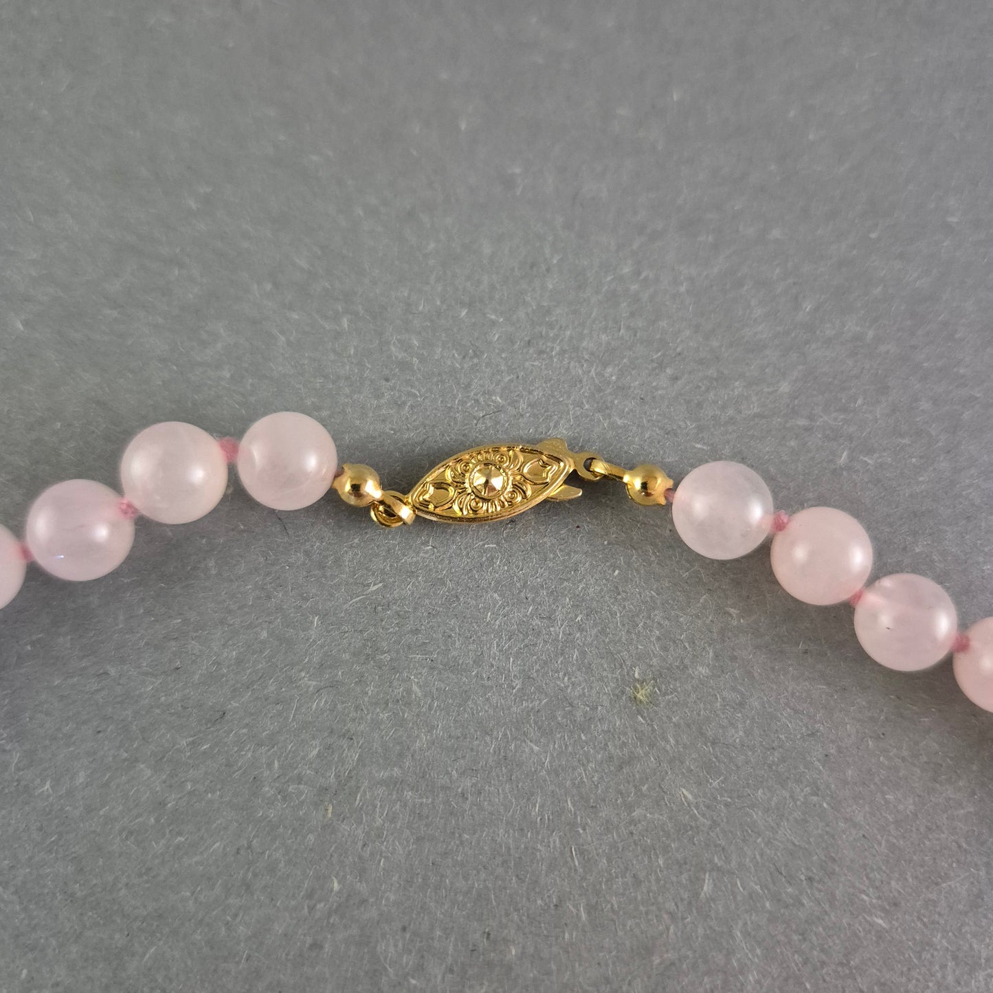 Rosenquarz Halskette mit Anhänger – Sanfte Eleganz in Rosa