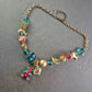 Verspielte Statement Halskette – Bunte Anhänger & Glasperlen-Mix