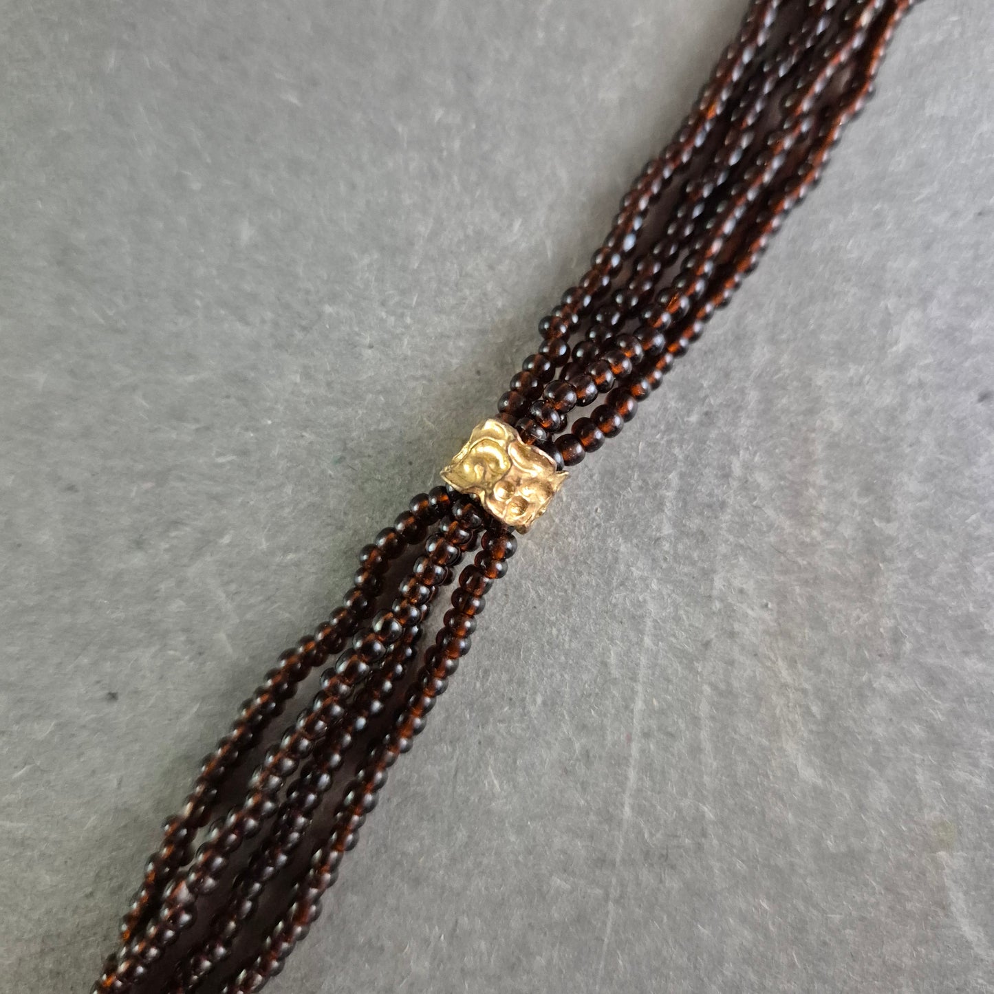 Exotische Damen Kette mit Perlen und Anhängern – Ethno Stil