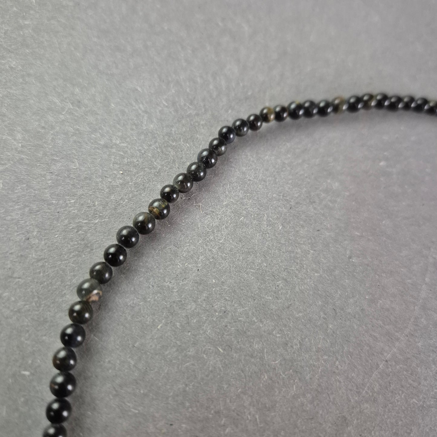 Damen Kette mit schwarzen Perlen – Schlicht und edel