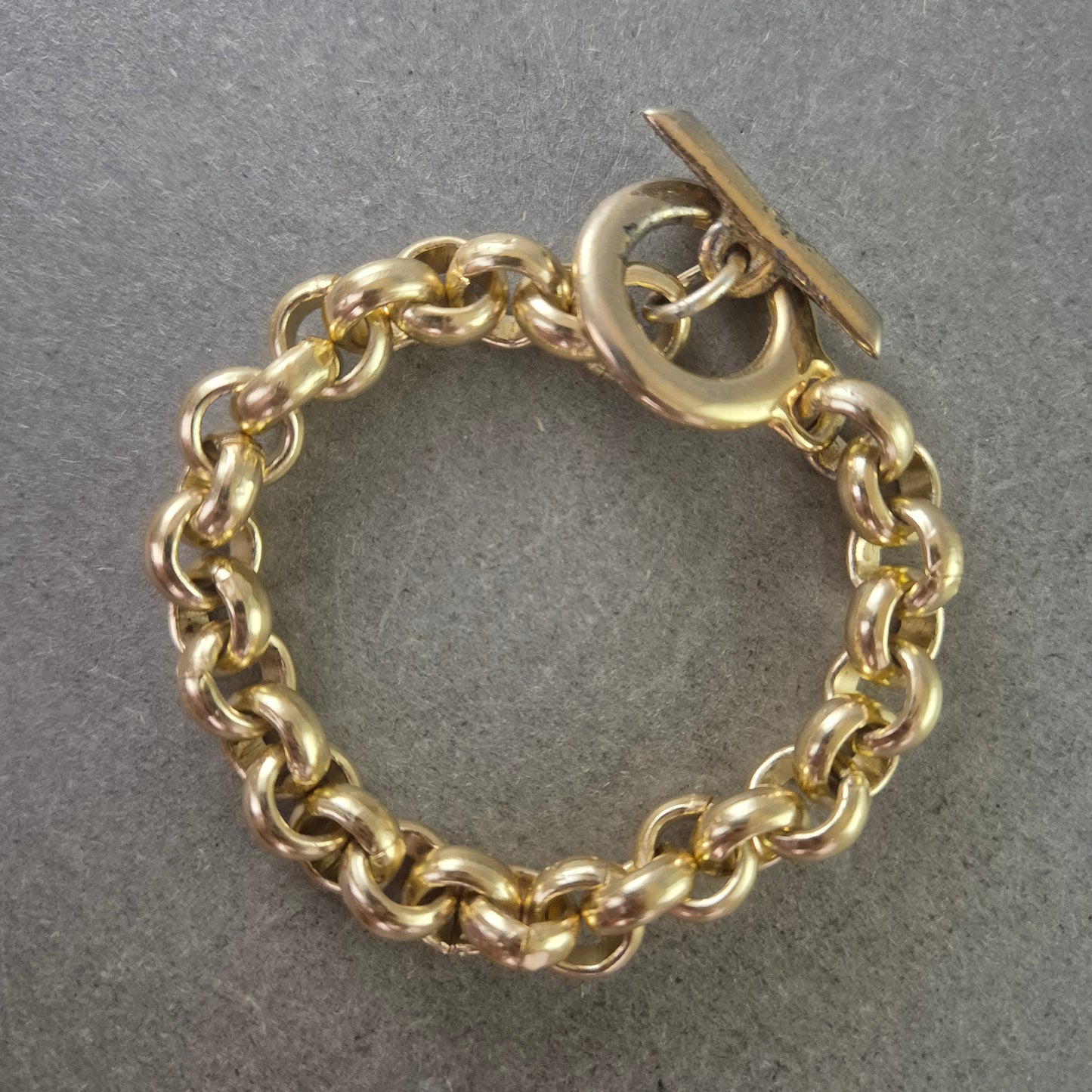 Vergoldetes Damen Armband mit Gliederkette – Massiv und stilvoll