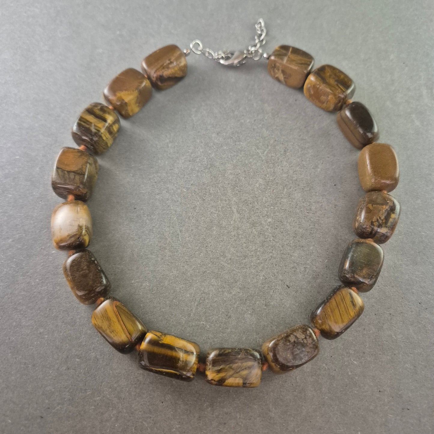 Damen Kette aus Tigerauge – Naturstein mit Schimmer