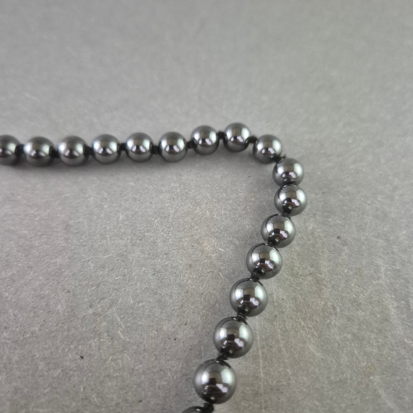 Damen Halskette – Schwarze Hämatit-Perlen