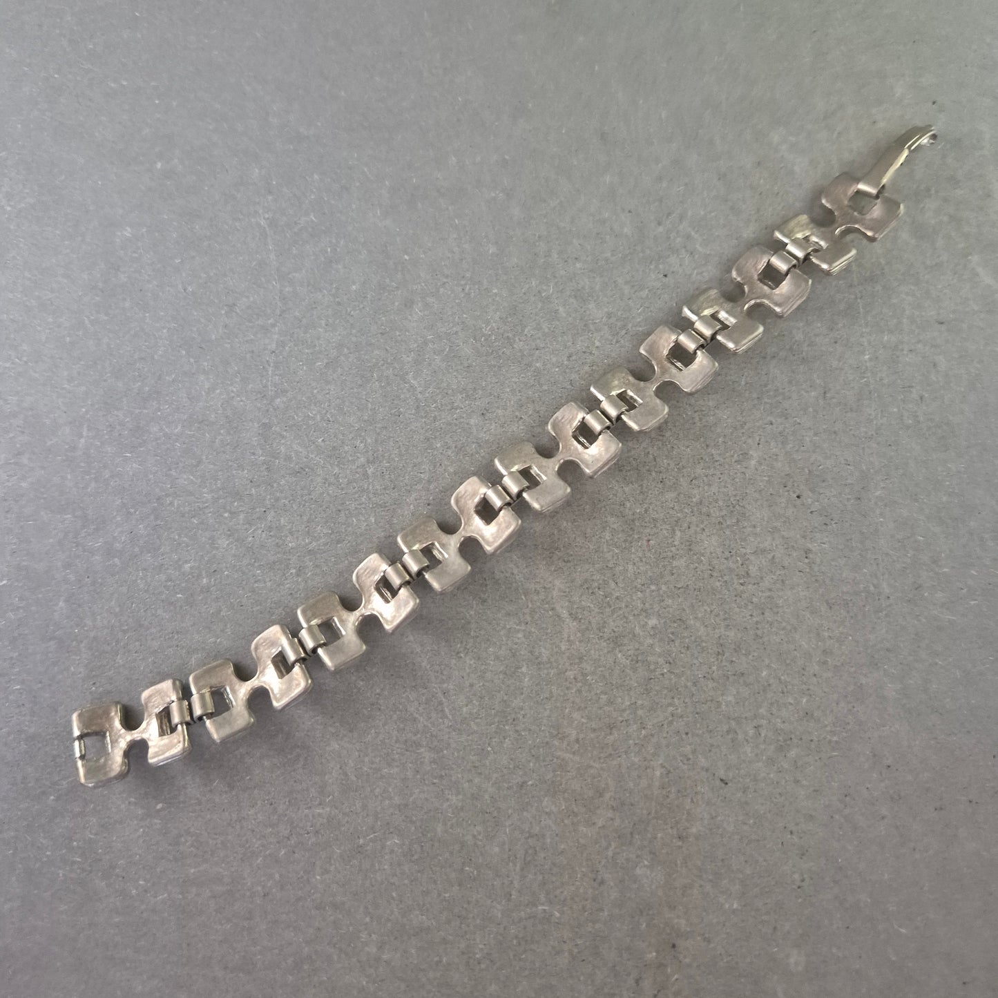 Massives Herren Armband aus Edelstahl – Modernes Gliederdesign