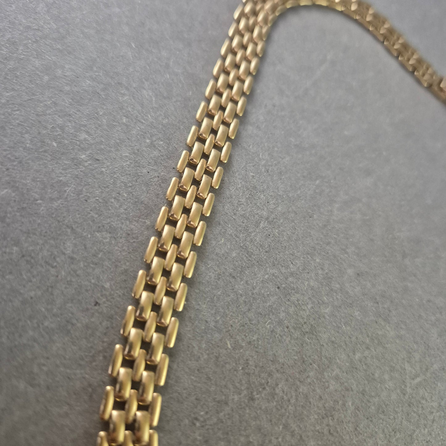 Elegante Damen Halskette goldfarben – Doppelreihiges Gliederdesign