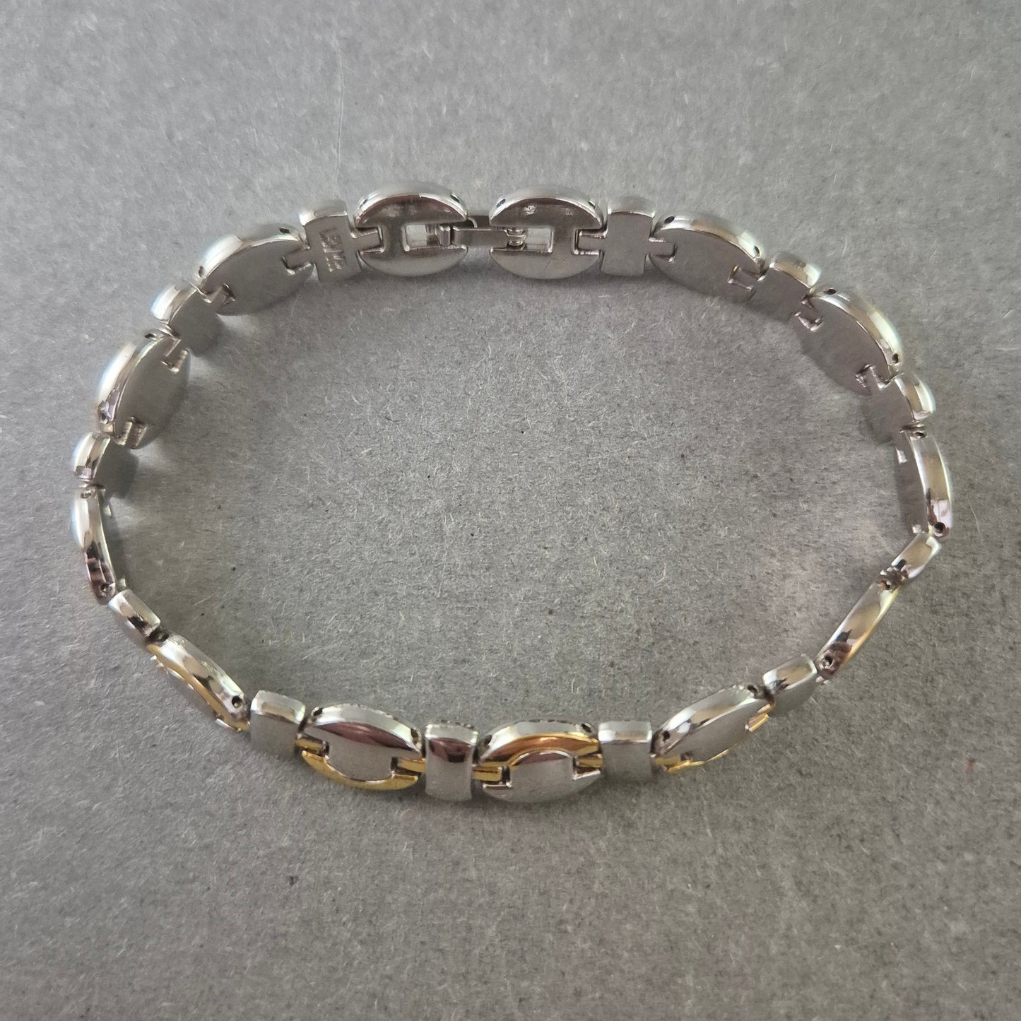 Unisex Armband Edelstahl – Silber Gold Optik, modernes Design