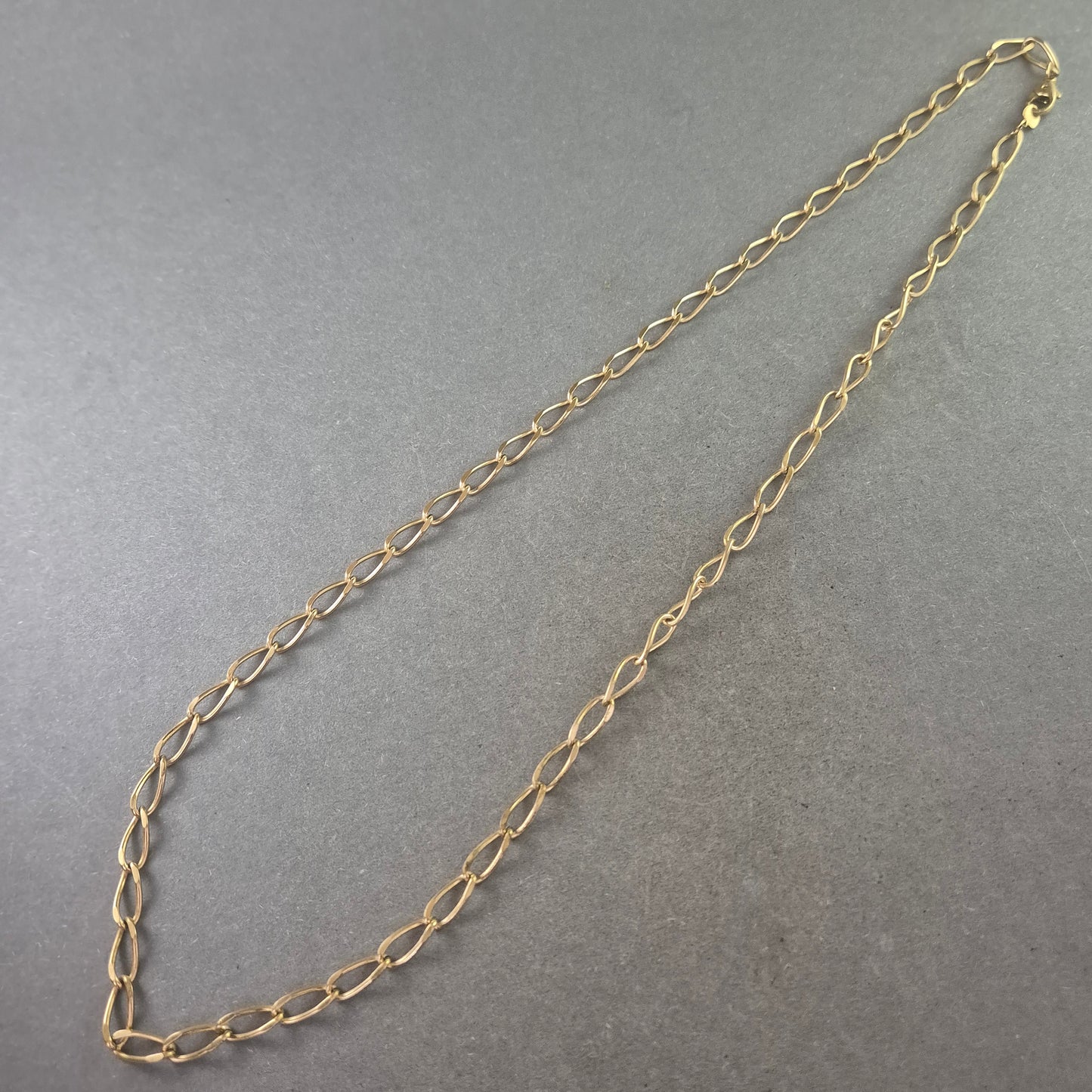 Damen Halskette goldfarben – Klassisches Gliederdesign