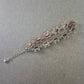 Elegantes Silber Armband mit rosa Cabochons und Perlen – Vintage Look