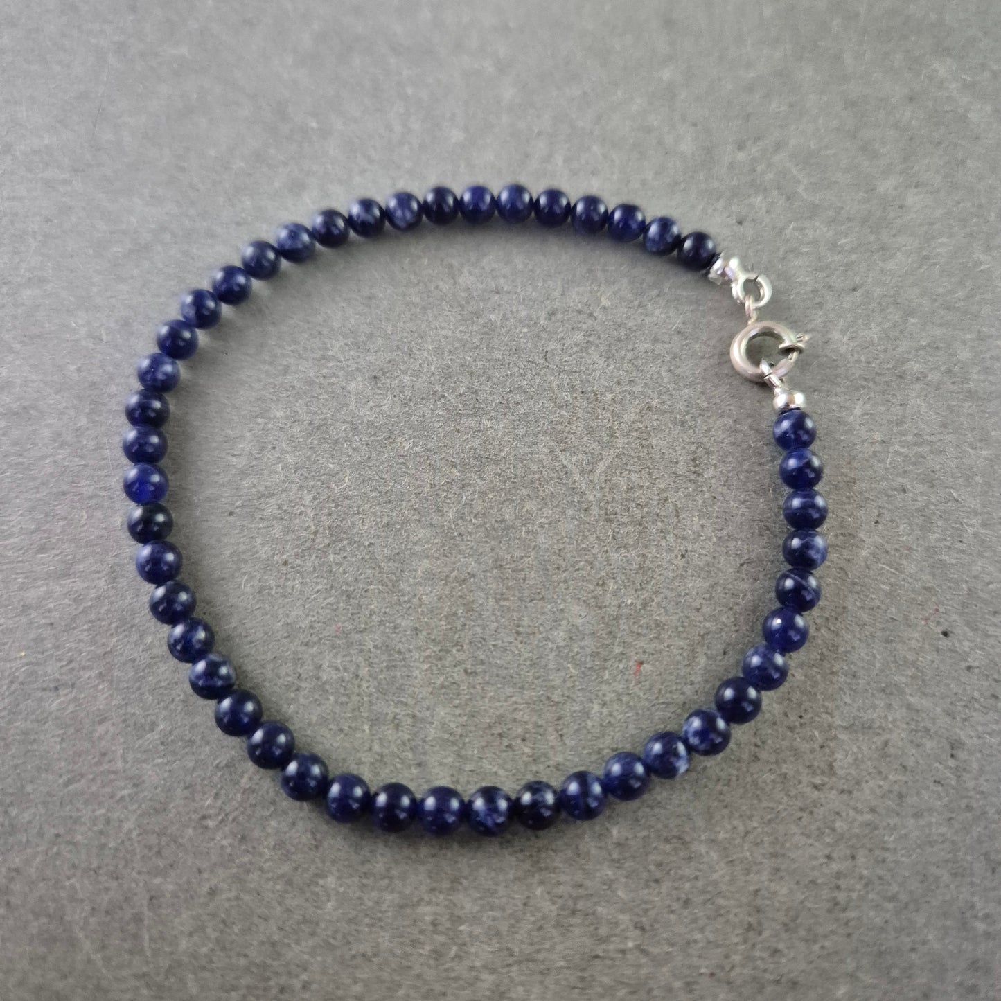 Damen Armband – Lapis Lazuli Edelsteinarmband in Blau