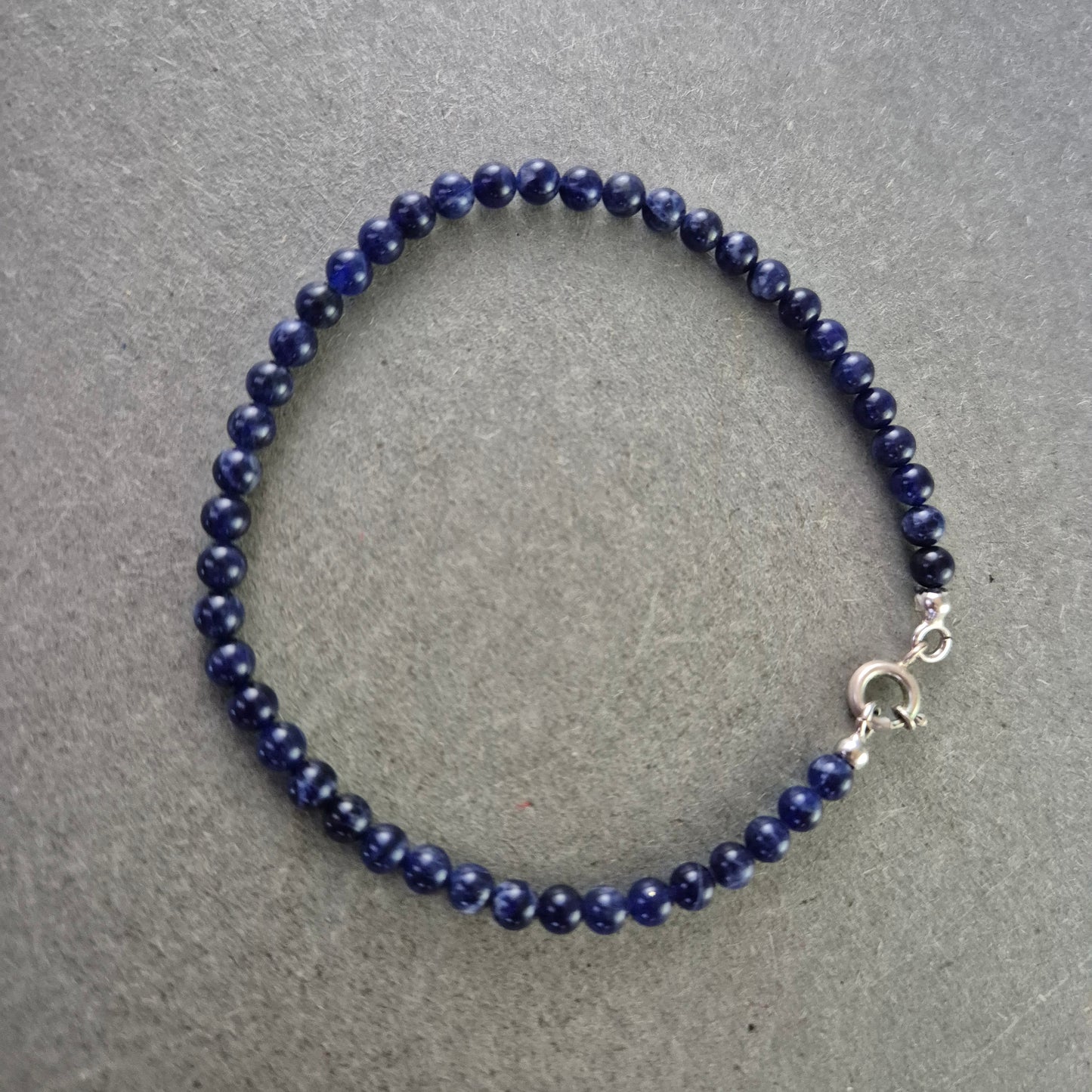 Damen Armband – Lapis Lazuli Edelsteinarmband in Blau