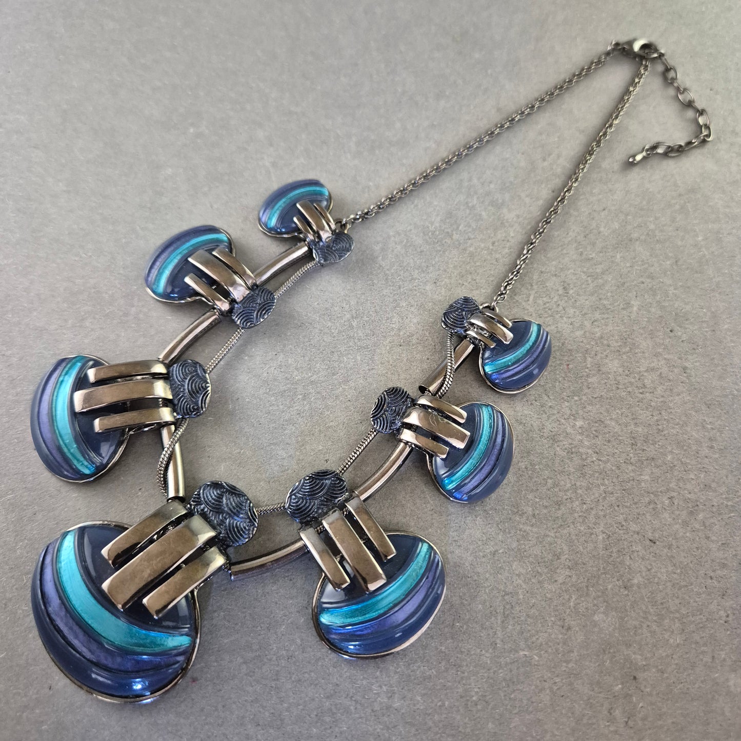 Damen Kette – Statement Halskette mit blauen Anhängern