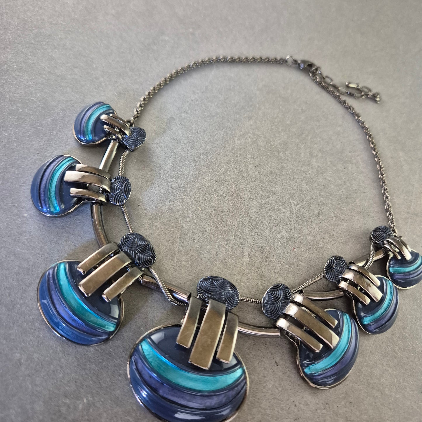 Damen Kette – Statement Halskette mit blauen Anhängern