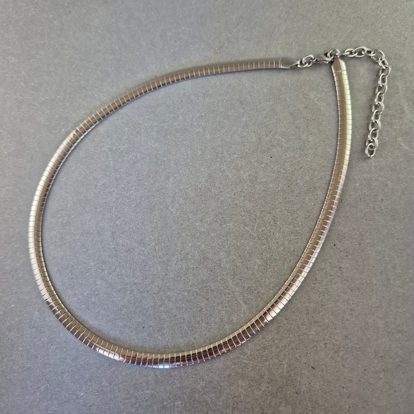 Damen Kette – Silberfarbene Schlangenkette mit Verlängerung