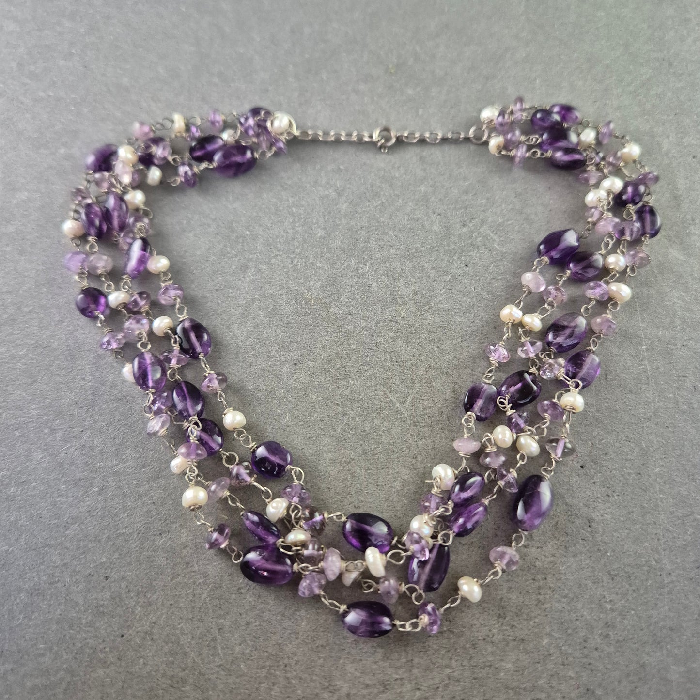 Damen Kette – Mehrreihige Amethyst & Perlen Edelsteinkette