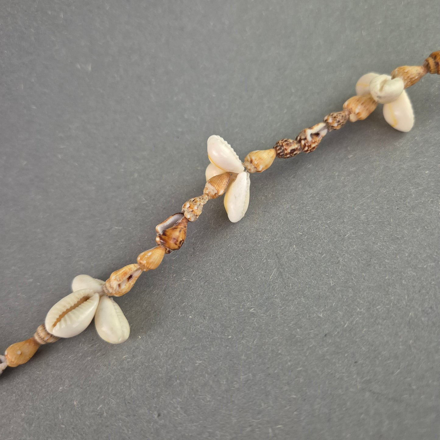 Handgefertigte Muschel Halskette – Maritimer Boho-Stil