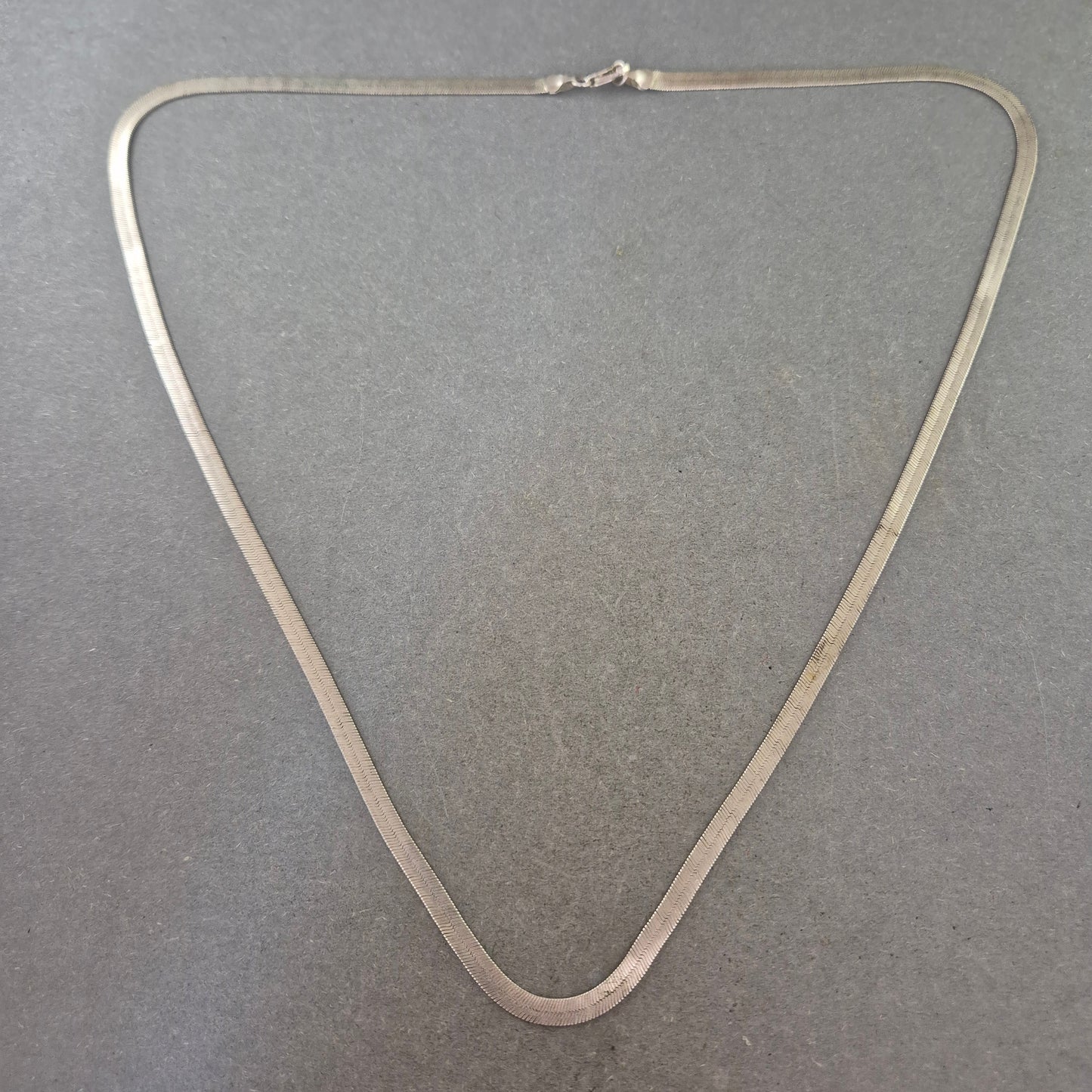 Klassische Silber Halskette – Flachpanzer Design, ca. 45 cm