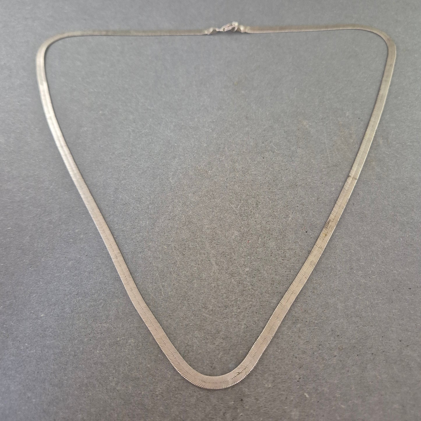 Klassische Silber Halskette – Flachpanzer Design, ca. 45 cm