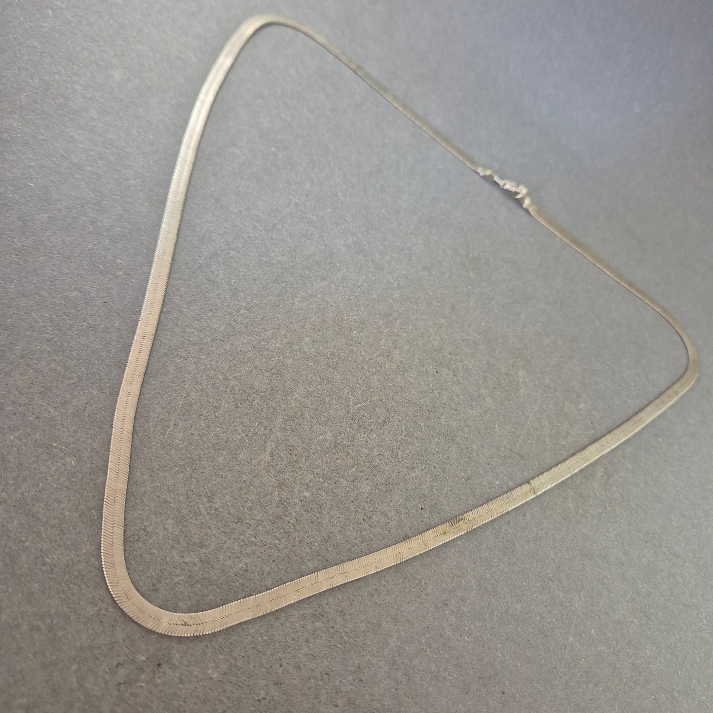 Klassische Silber Halskette – Flachpanzer Design, ca. 45 cm