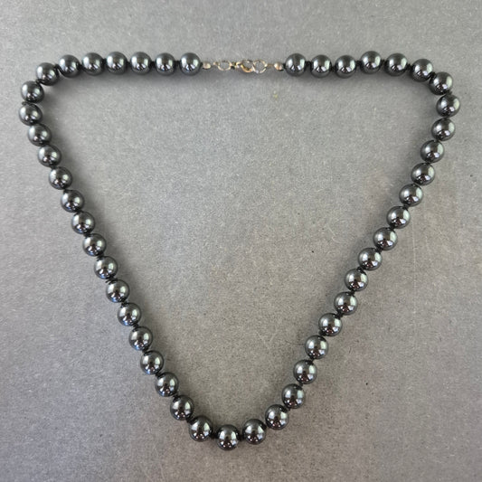 Elegante Hämatit Halskette – Kugelperlen, ca. 45 cm