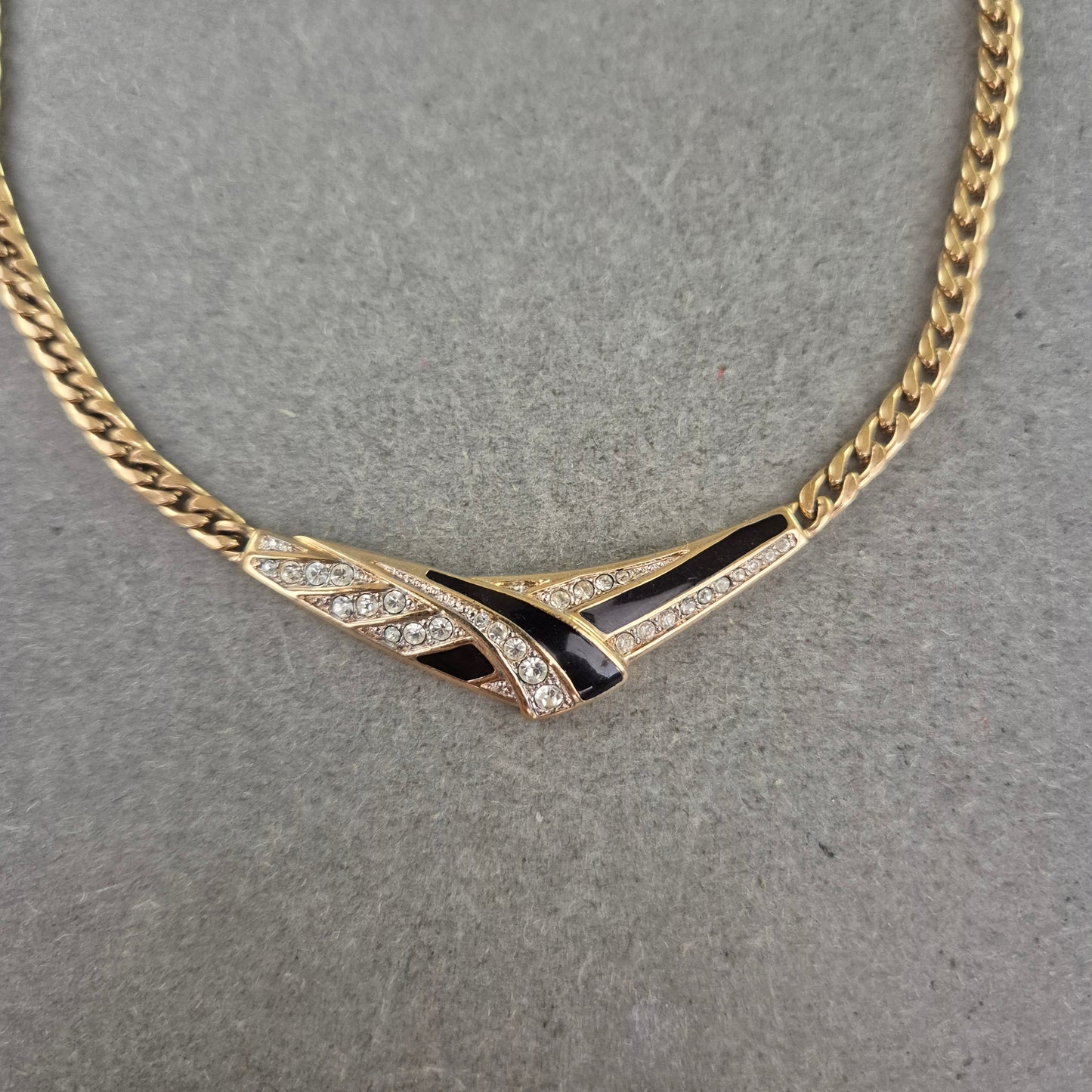 Vintage Kette mit schwarz-weißem Muster – Glamouröse Optik