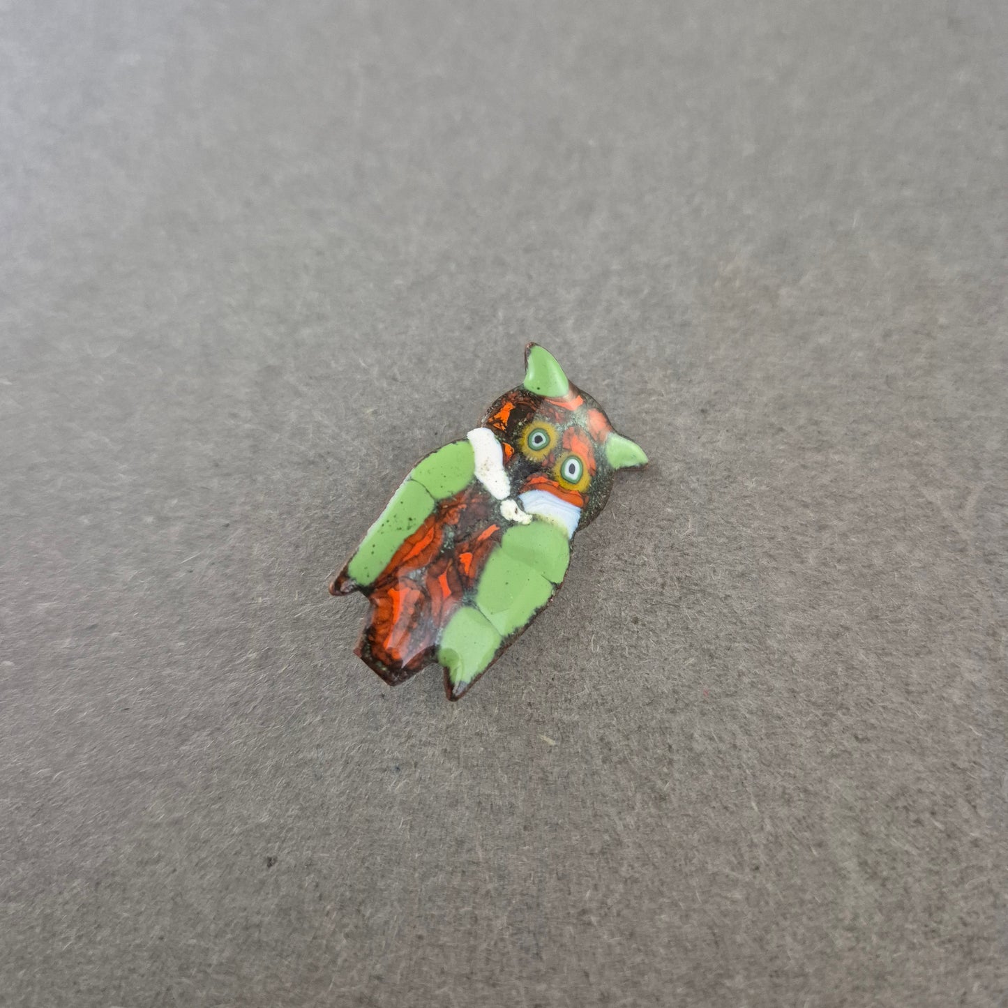 Vintage Brosche Eule – Handbemalt im Retro Stil