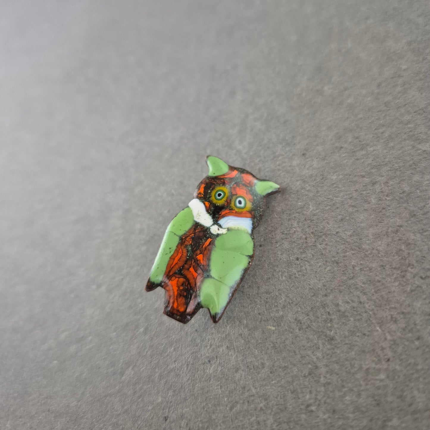 Vintage Brosche Eule – Handbemalt im Retro Stil