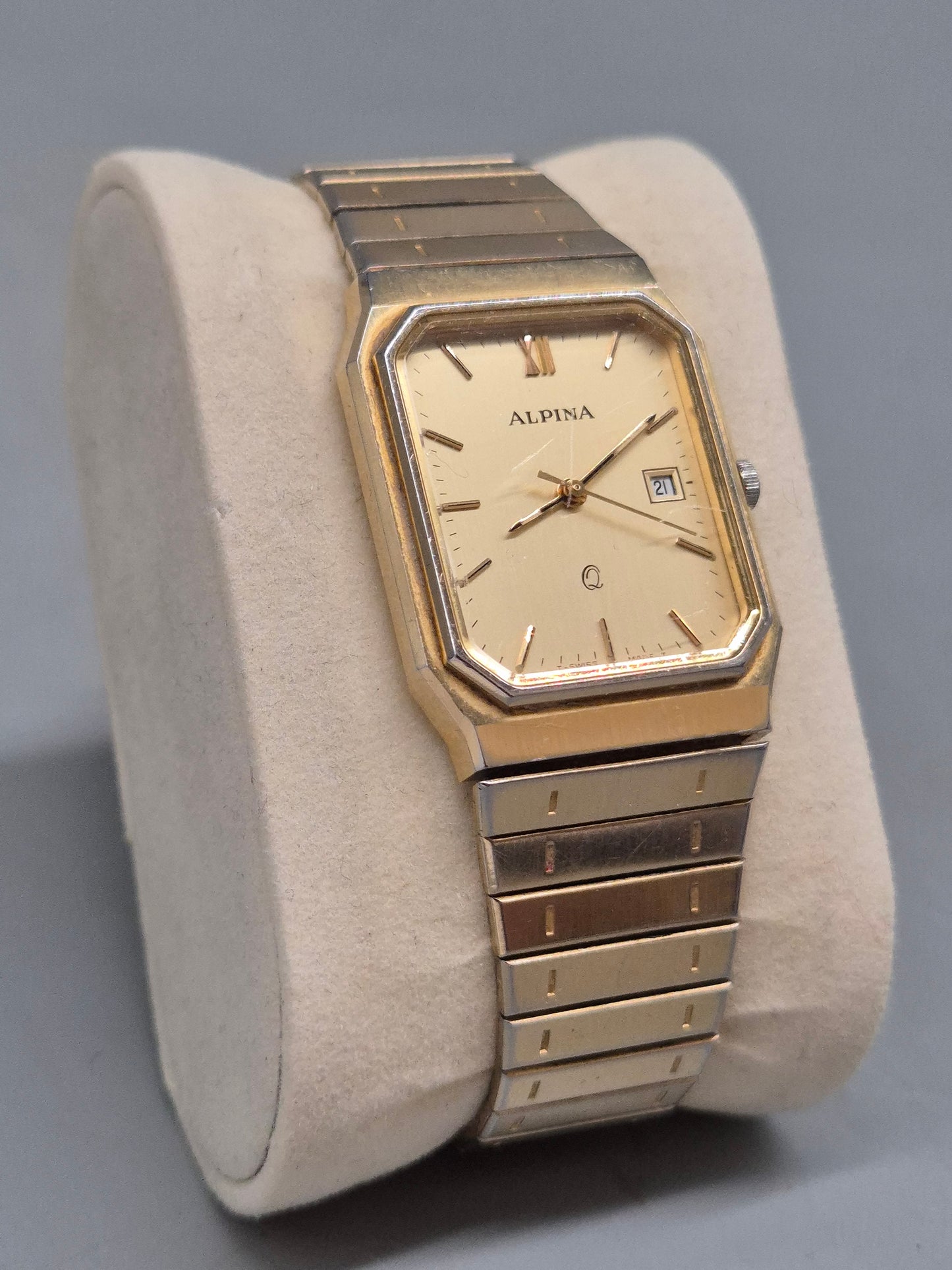 Alpina Herren Uhr – Schweizer Eleganz im rechteckigen Design