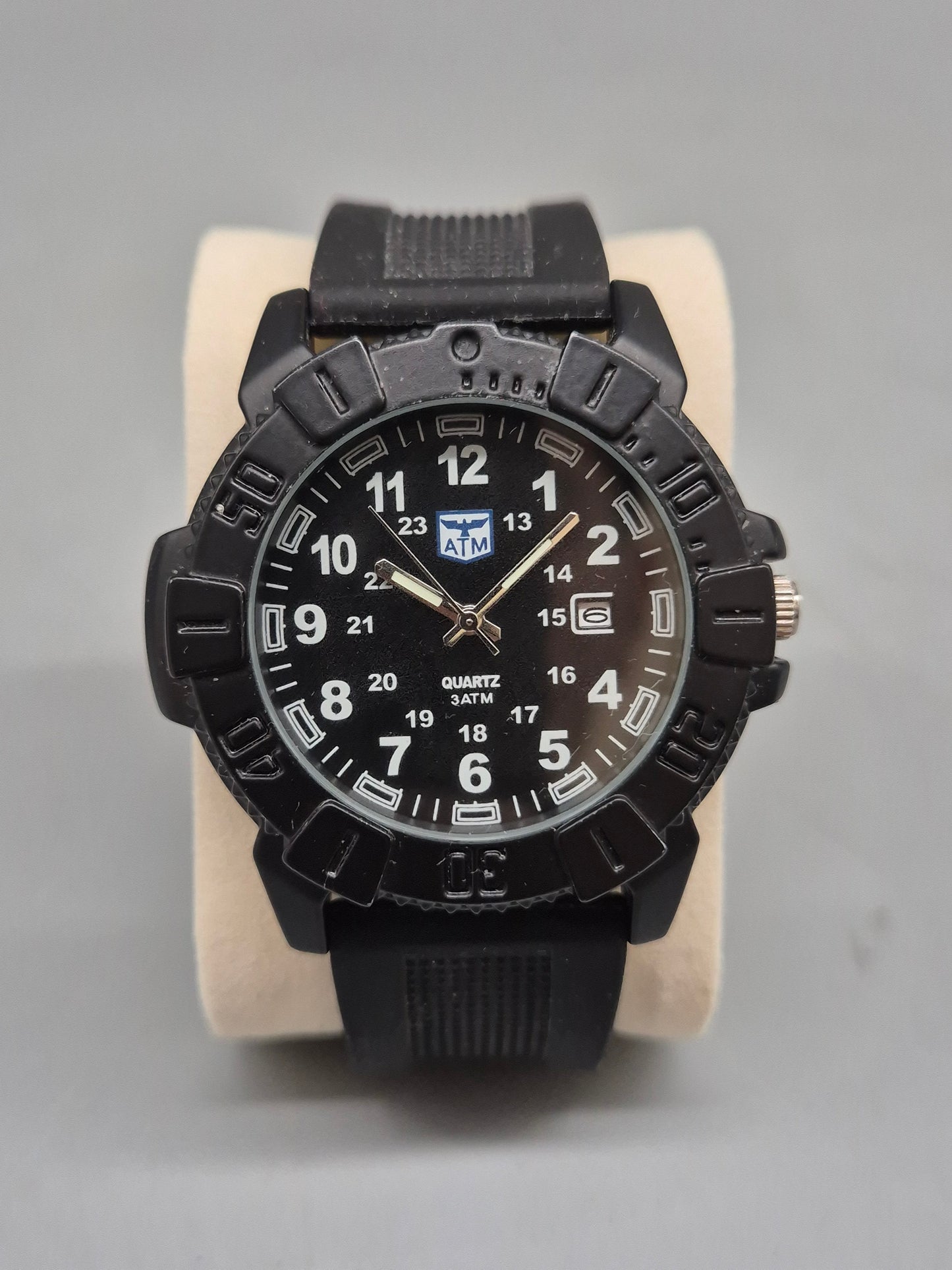 Sportliche Herren Uhr mit robustem Design und Datumsanzeige