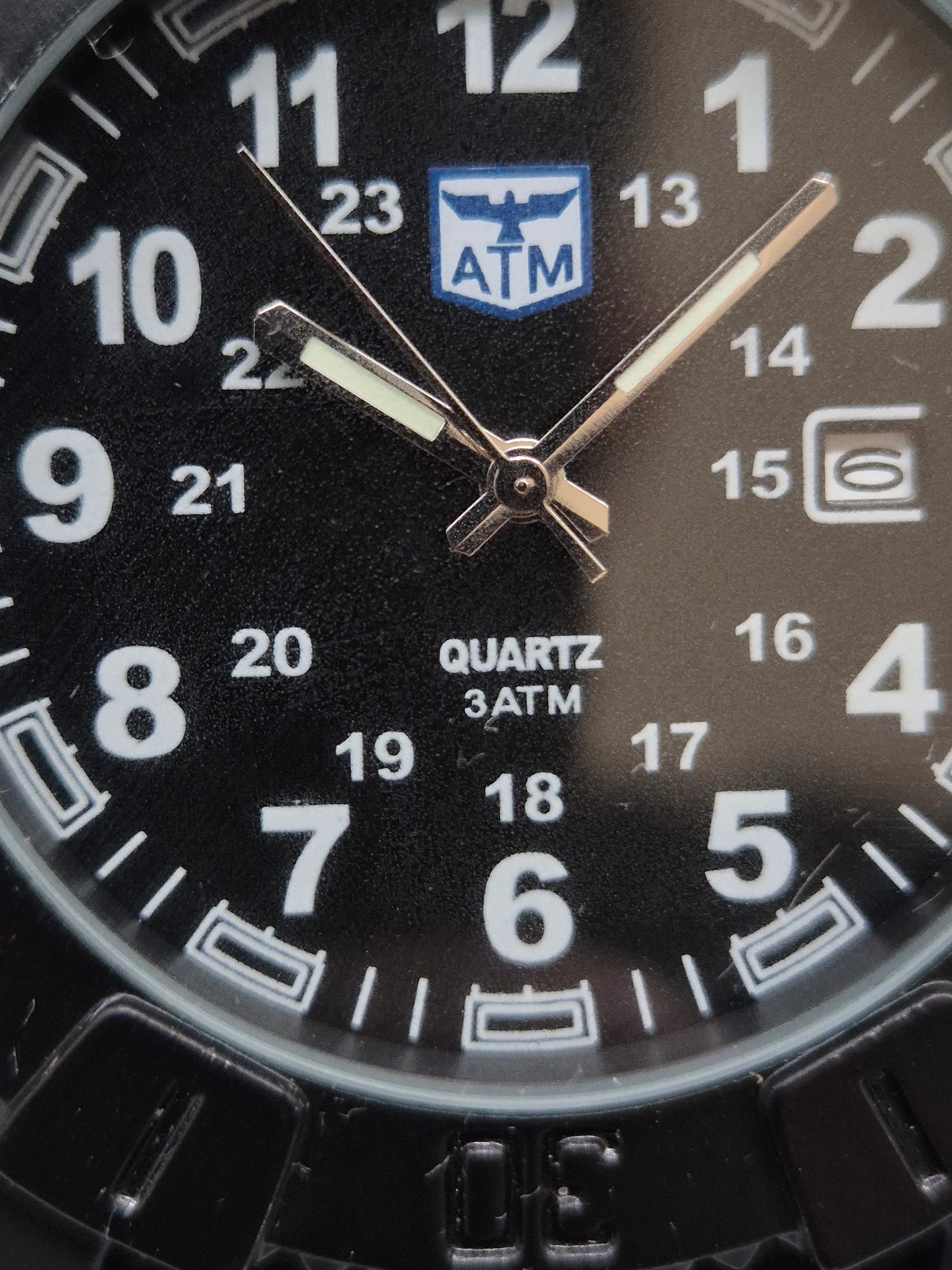 Sportliche Herren Uhr mit robustem Design und Datumsanzeige