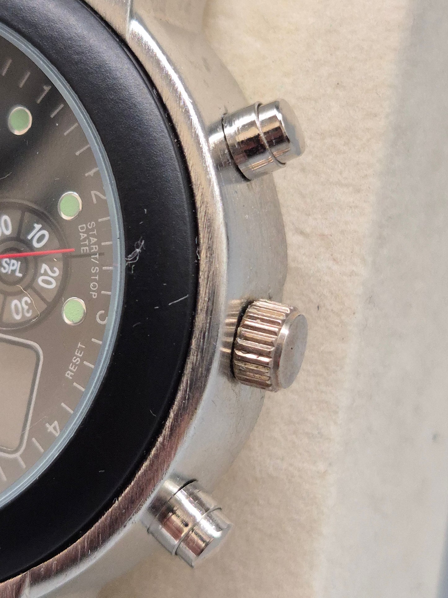 Multifunktionale Eric Chevillard Herren Uhr mit Edelstahlarmband