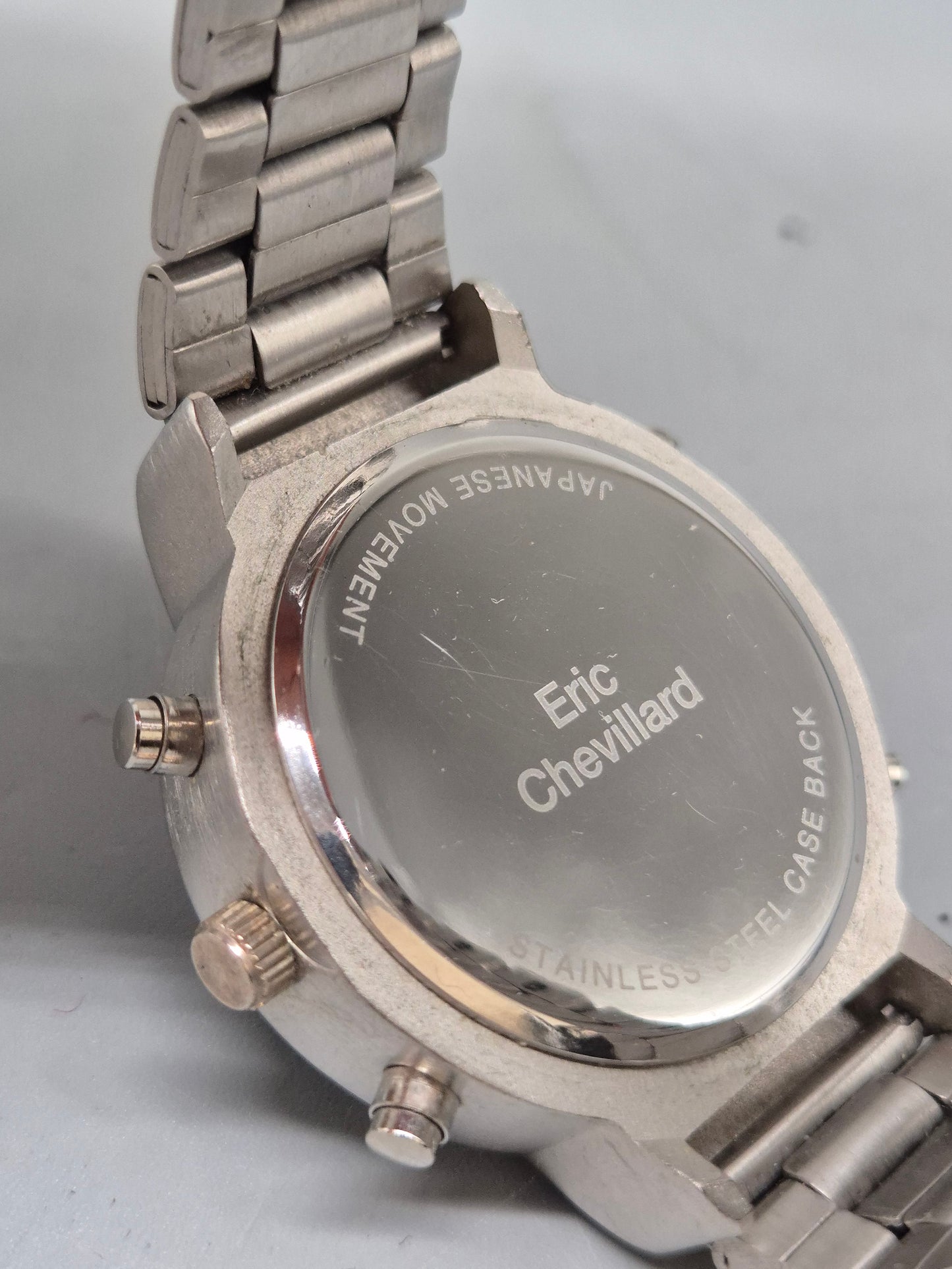 Multifunktionale Eric Chevillard Herren Uhr mit Edelstahlarmband