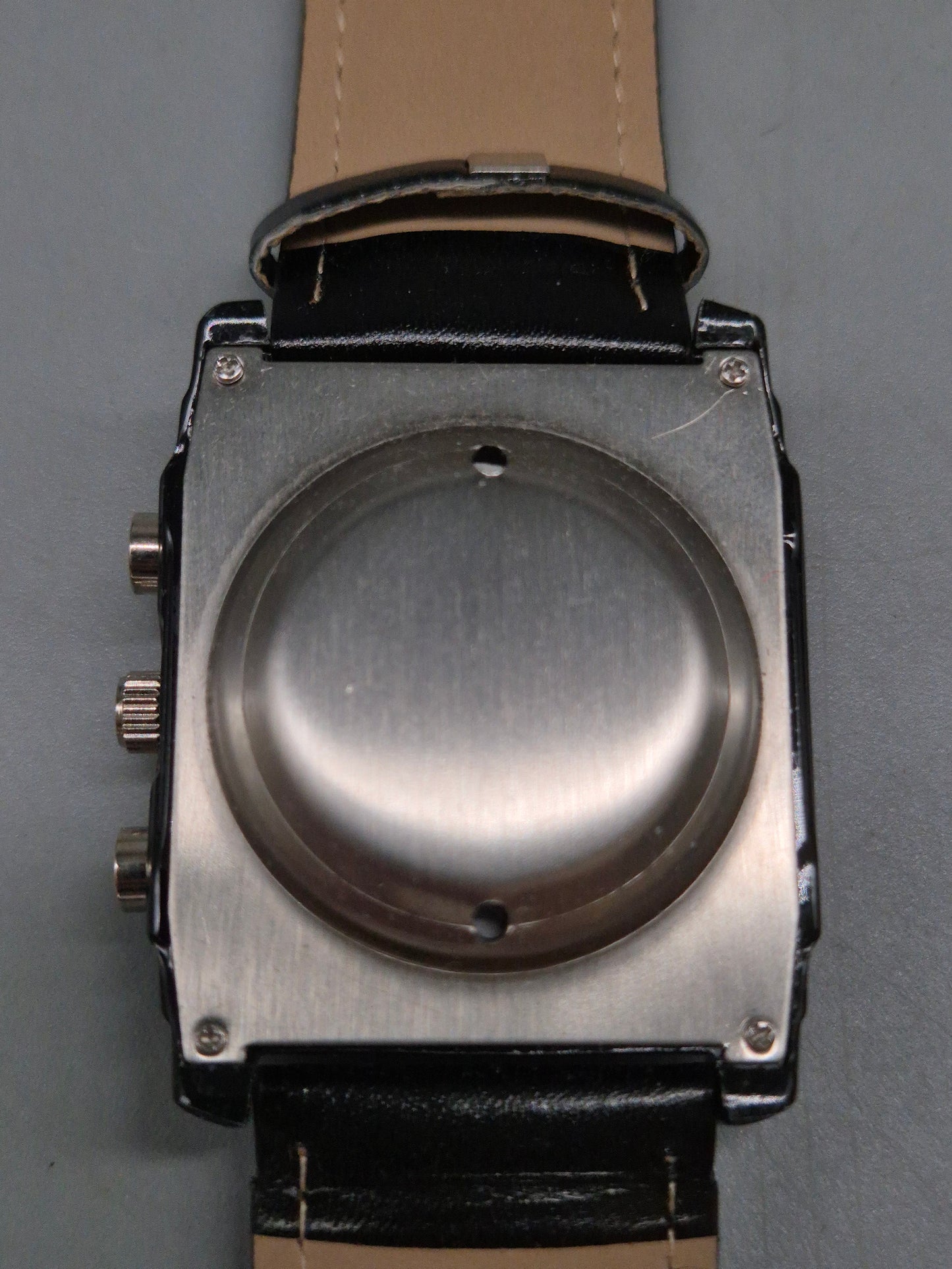 Eclipse Herren Uhr im Retro-Stil mit eckigem Gehäuse