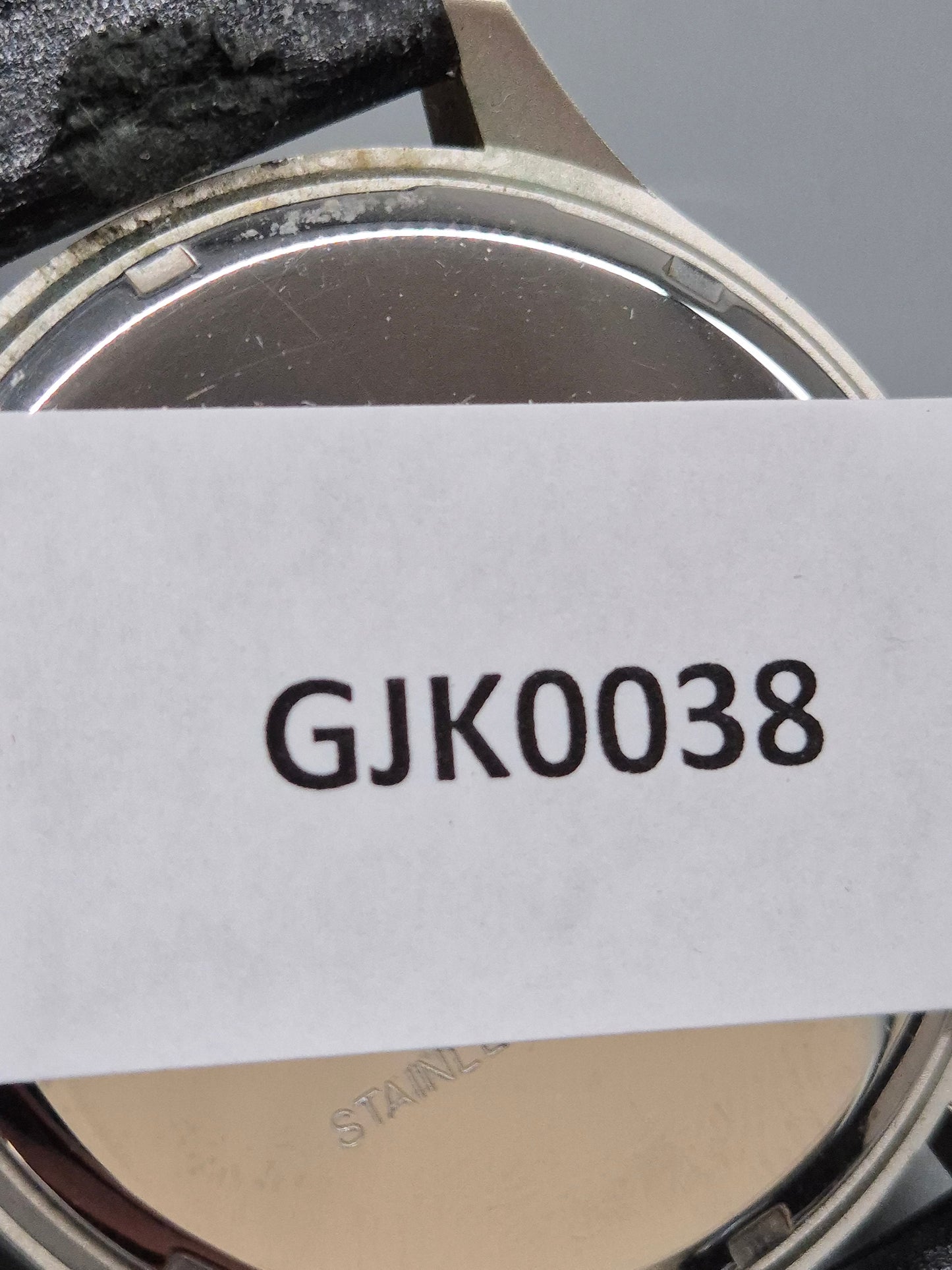 Klassische Eric Chevillard Herren Uhr – Mit Lederarmband & Beleuchtung