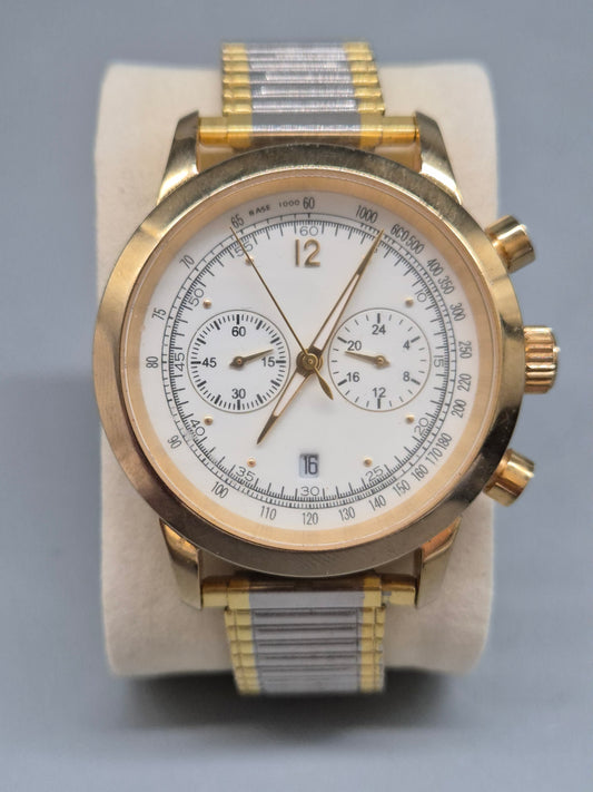 Exklusive Mercedes-Benz Herren Uhr – Chronograph mit Goldakzenten