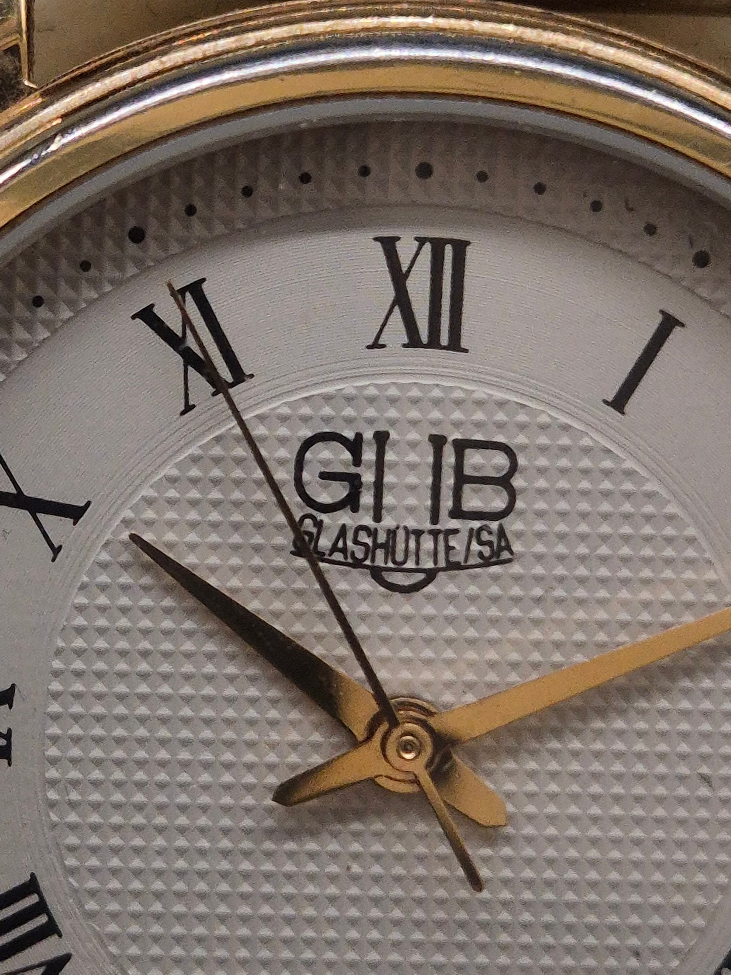 Klassische GUB Glashütte Herren Uhr – Automatik mit Goldakzenten