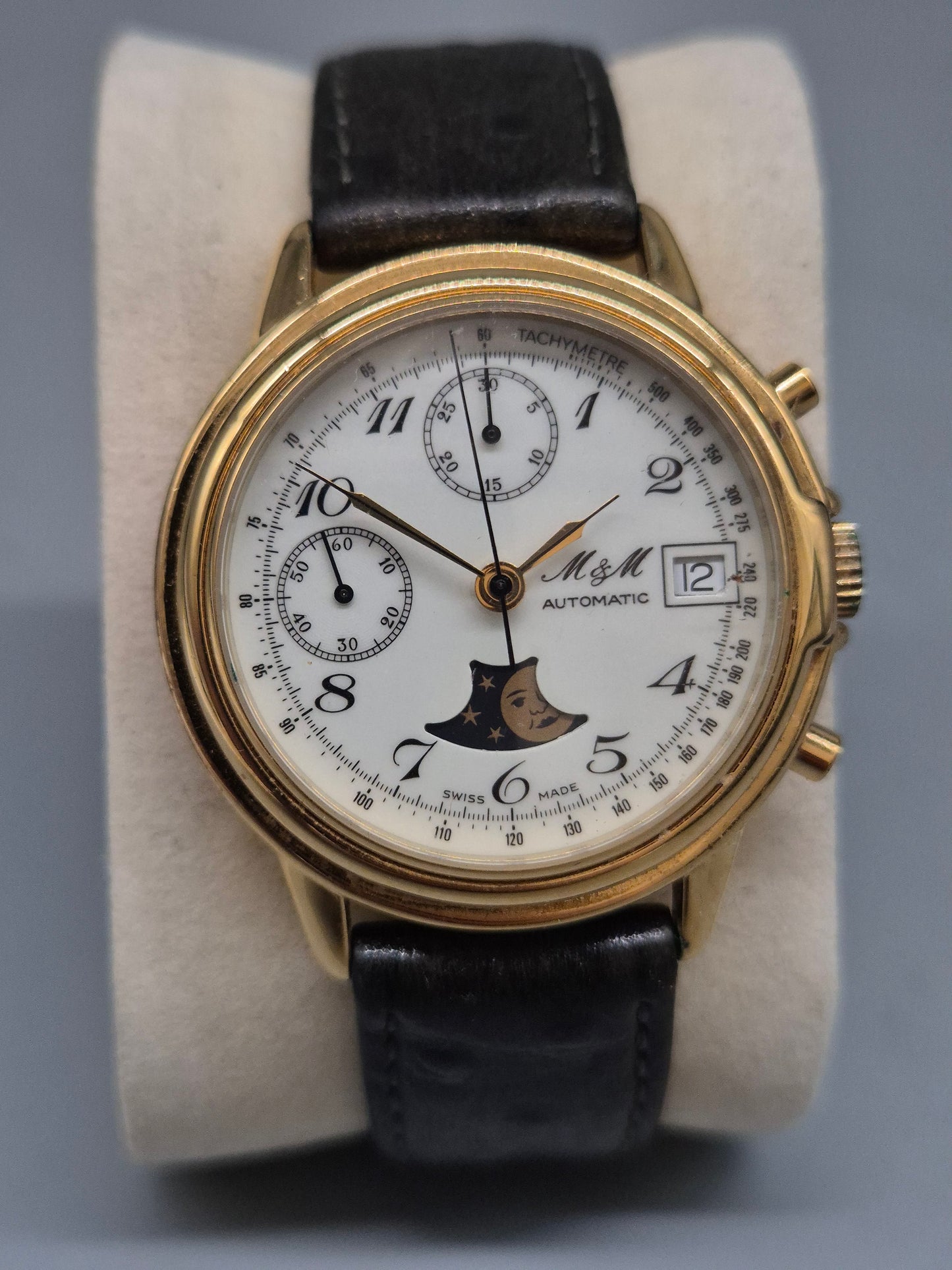 Eleganter M&M Automatic Herren Uhr mit Chronograph und Mondphase