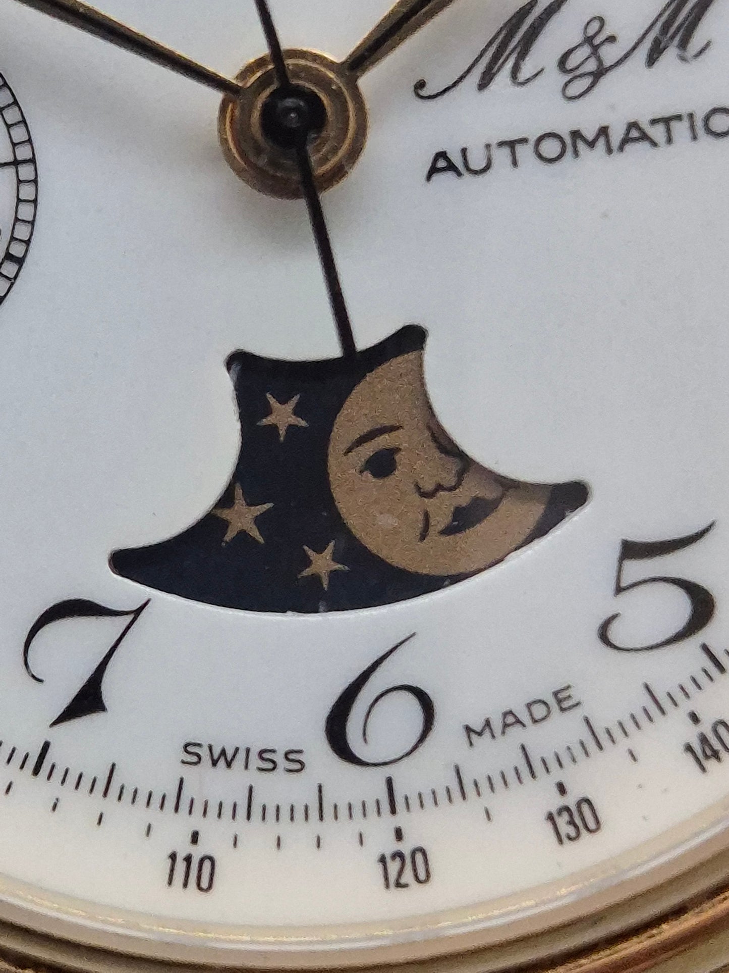 Eleganter M&M Automatic Herren Uhr mit Chronograph und Mondphase