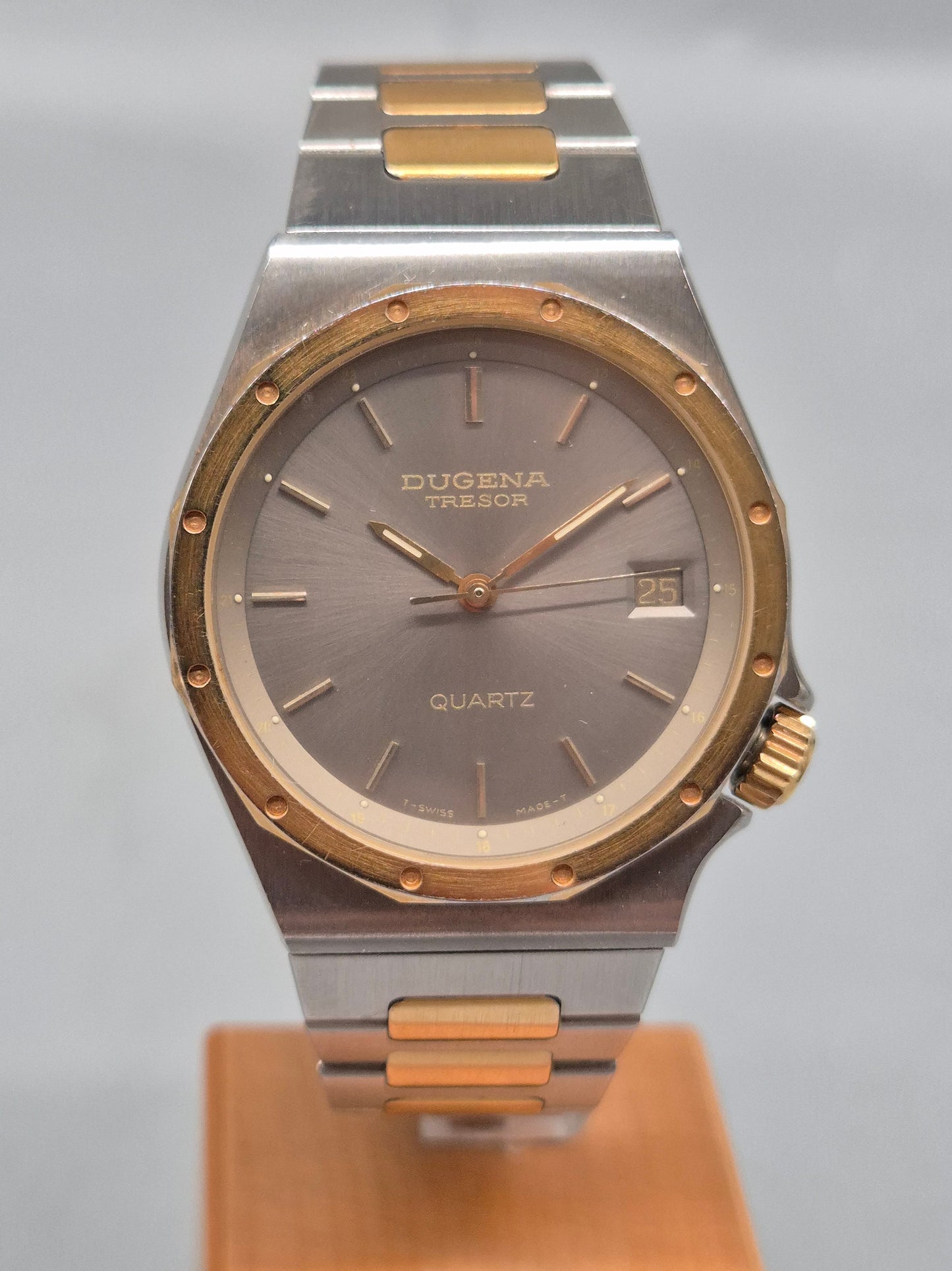 Dugena Tresor Herren Uhr – Zweifarbiges Design mit Schweizer Quarzwerk