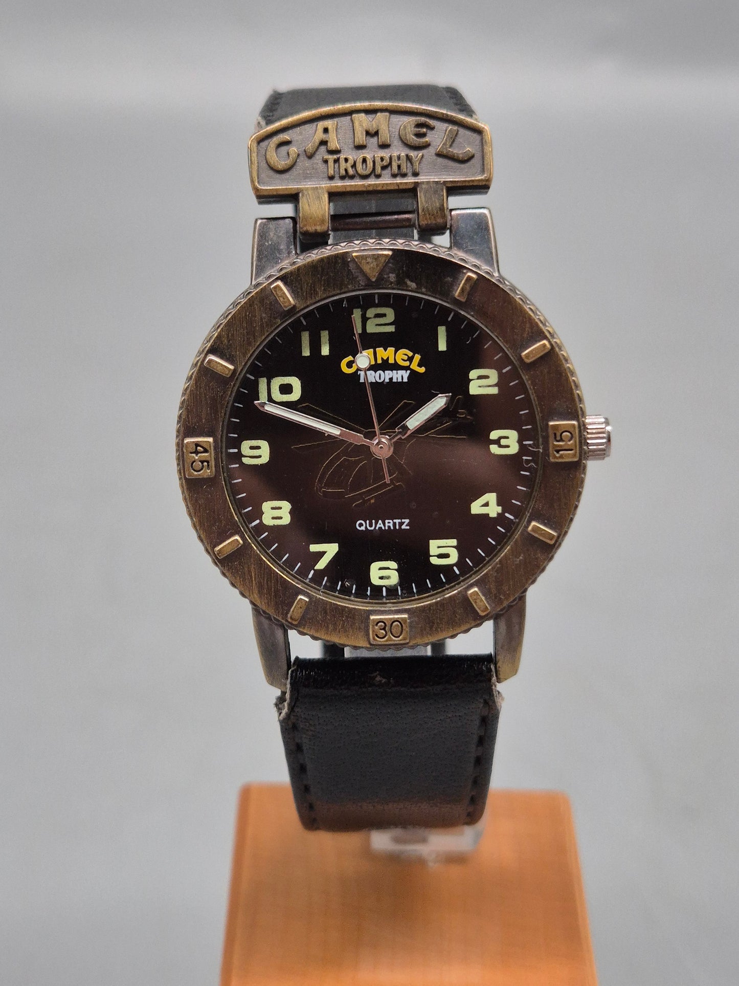 Camel Trophy Herren Uhr – Robustes Vintage-Abenteuer-Design