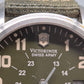 Victorinox Swiss Army Herren Uhr Robustes Feld‑Militärdesign Stahl Textilband