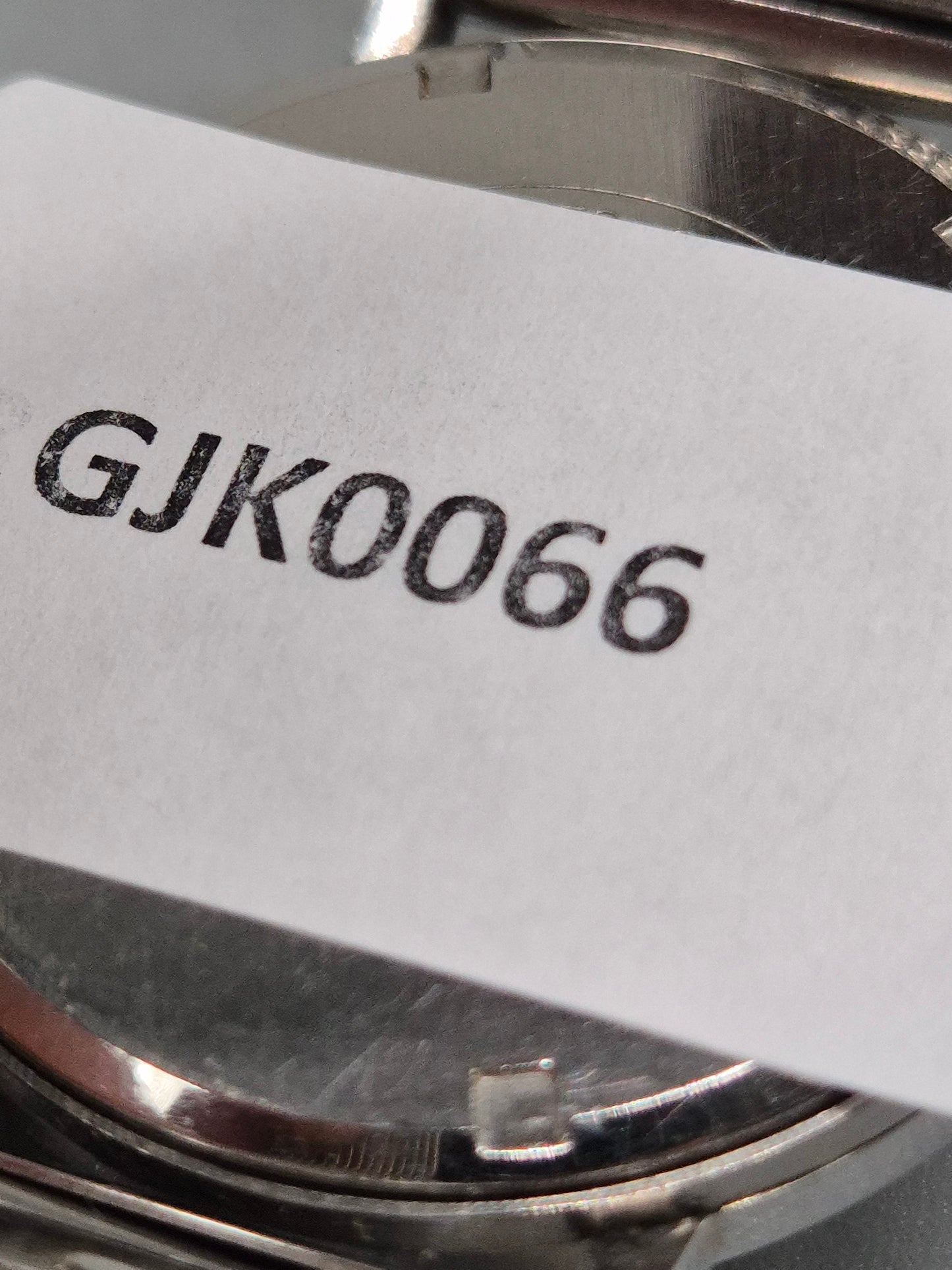 Tell Herren Uhr – Vintage Design mit Milanaiseband