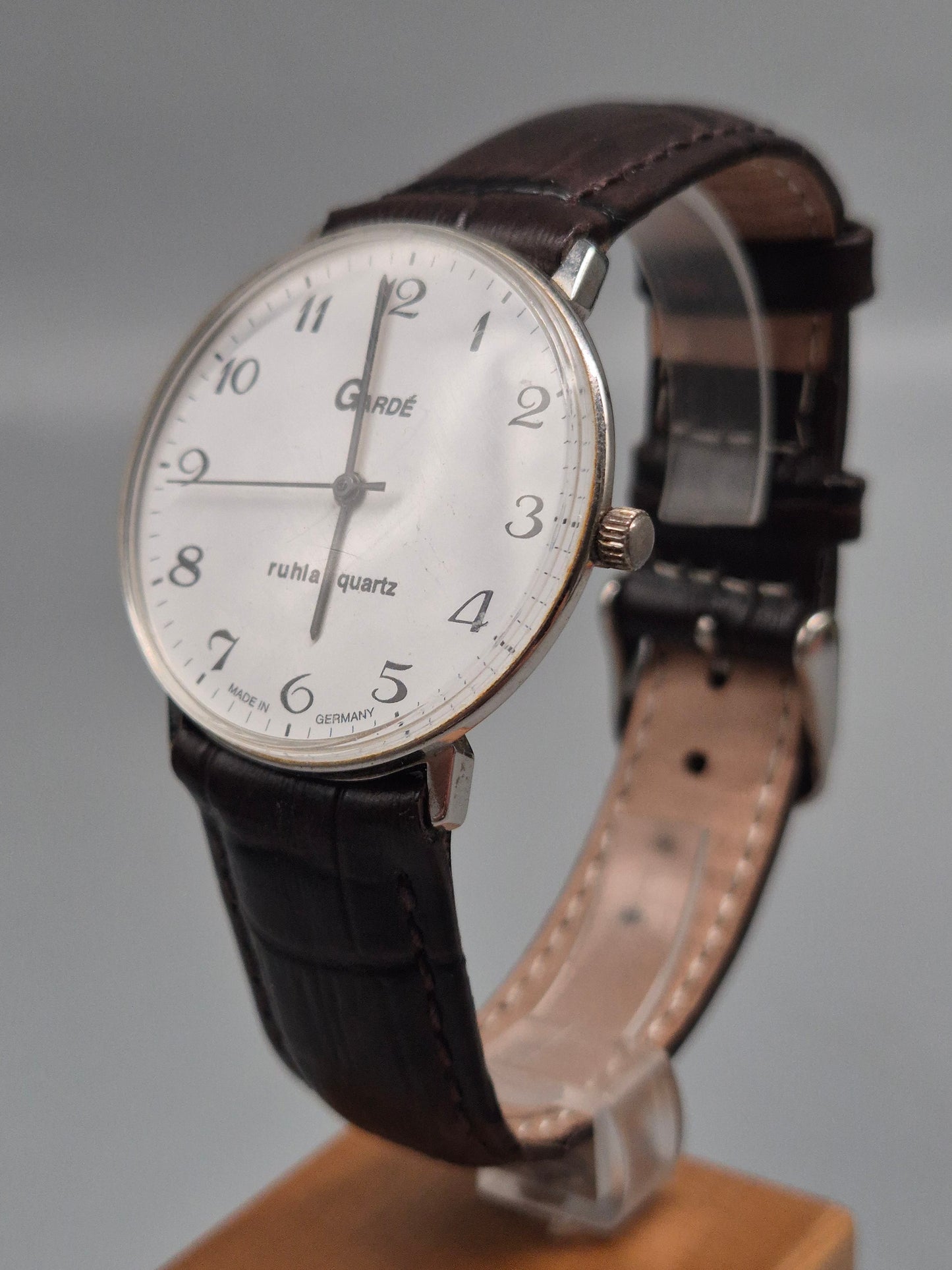 Gardé Herren Uhr – Klassisches Design „Made in Germany“