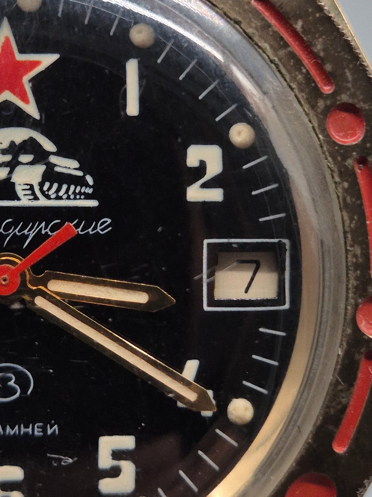 Vostok Komandirskie Herren Uhr – Russischer Militäruhren-Klassiker