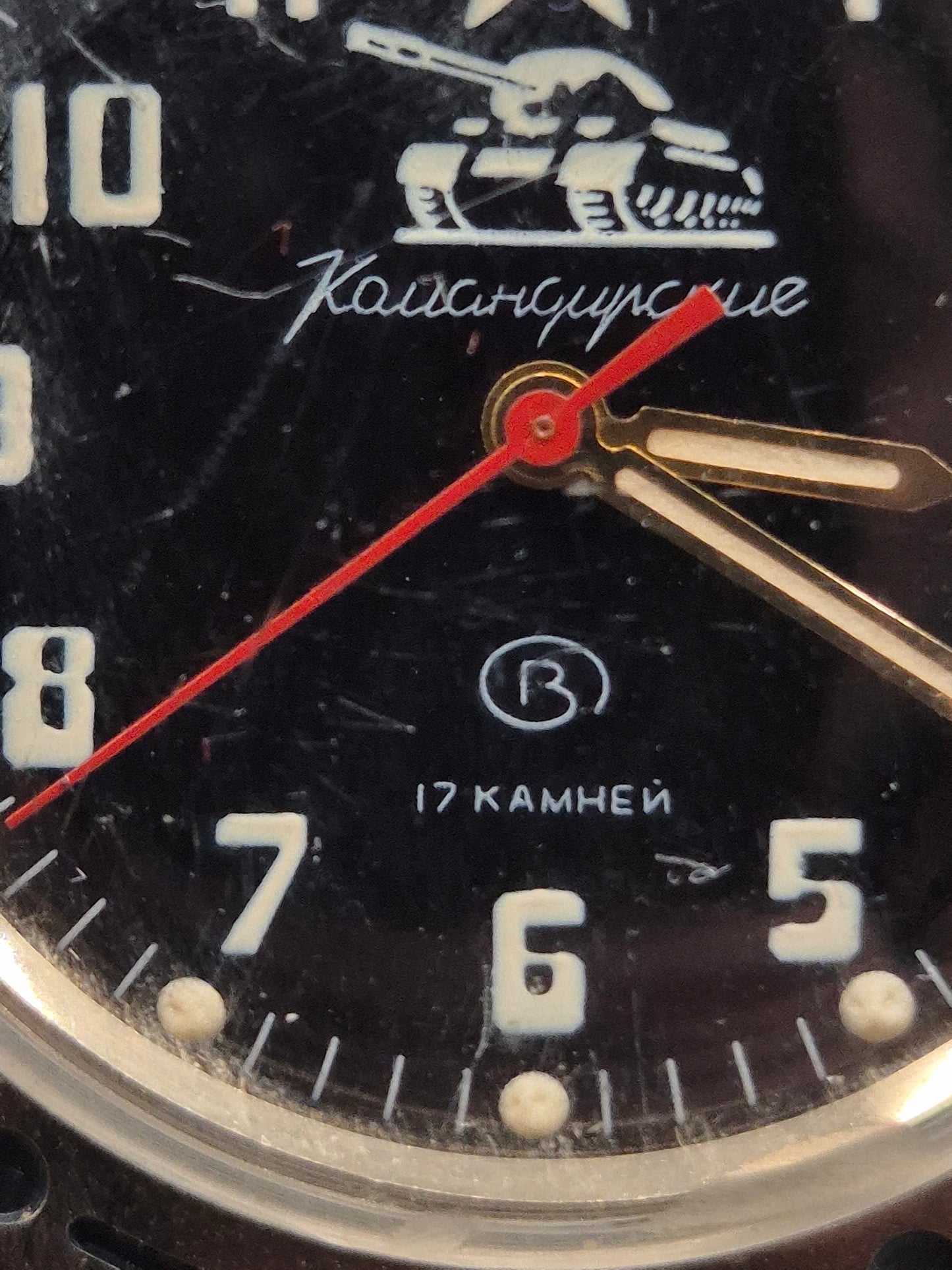 Vostok Komandirskie Herren Uhr – Russischer Militäruhren-Klassiker